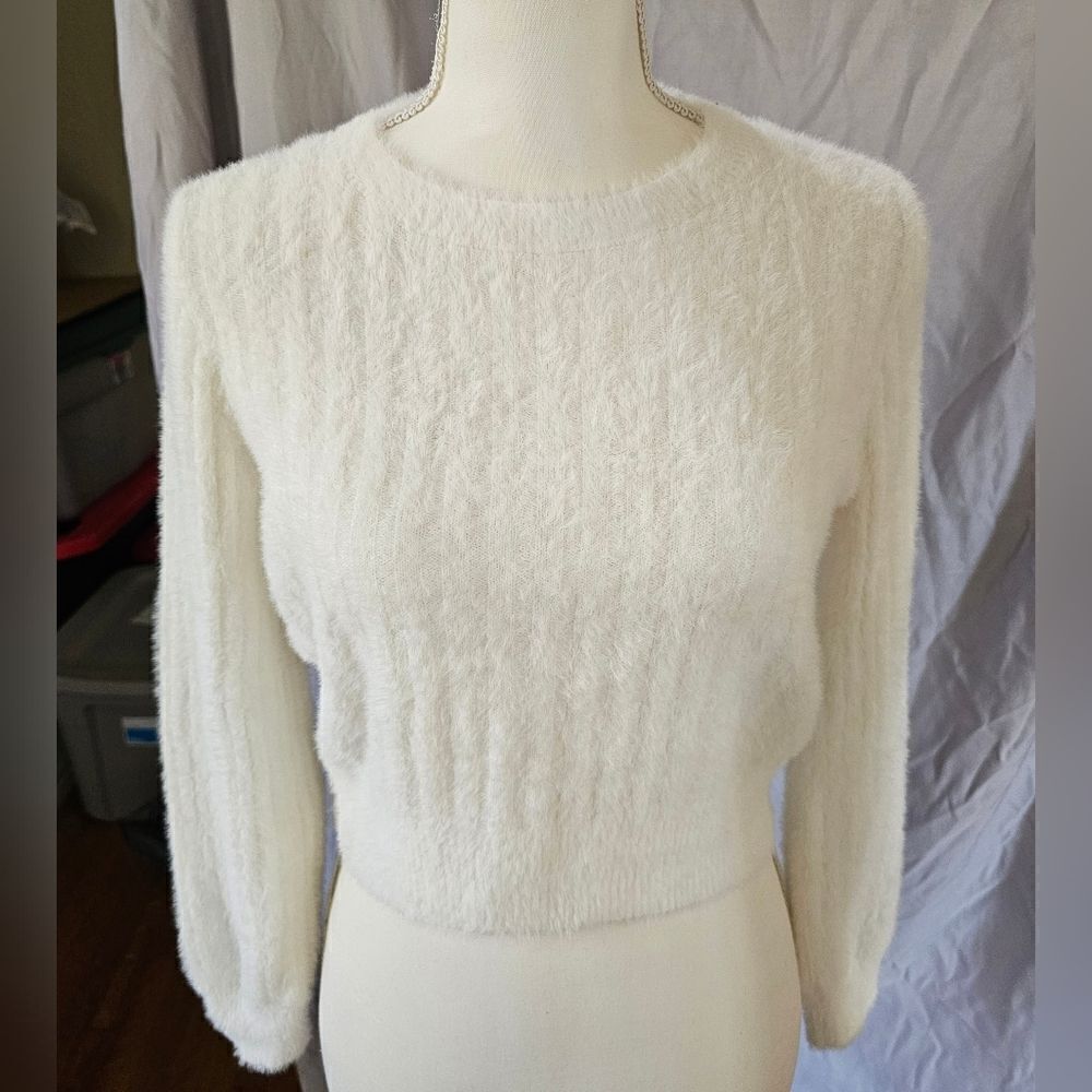 Abercrombie kids girls fluffy sweater size 9-10